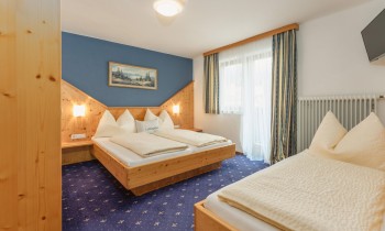 Schlafzimmer Appartement Blau