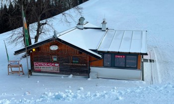 Skihuette direkt an der Skipiste Reiteralm